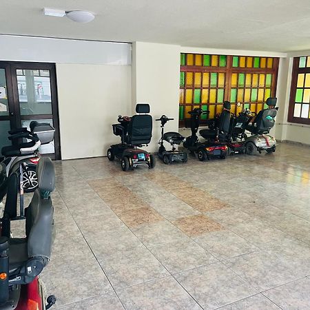 Superbe Appartement A Las Americas Torres Del Sol Arona  Exterior photo